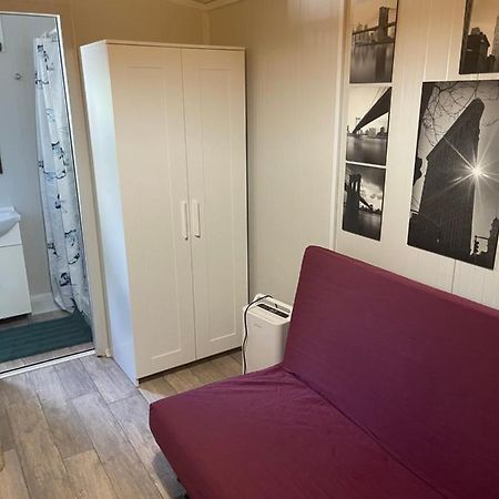 Cozy Studio In Town Center 利马索尔 外观 照片